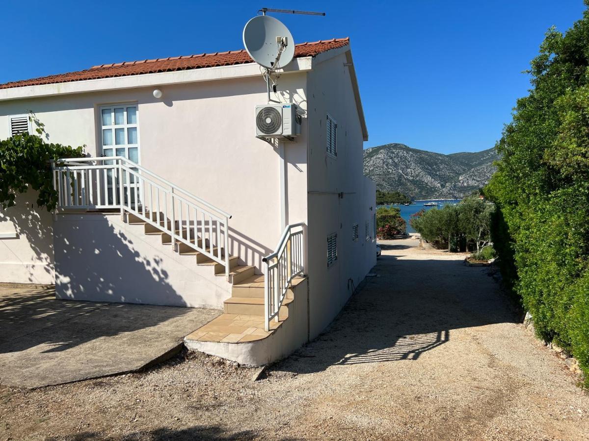 Apartmani Tonko Račišće Extérieur photo