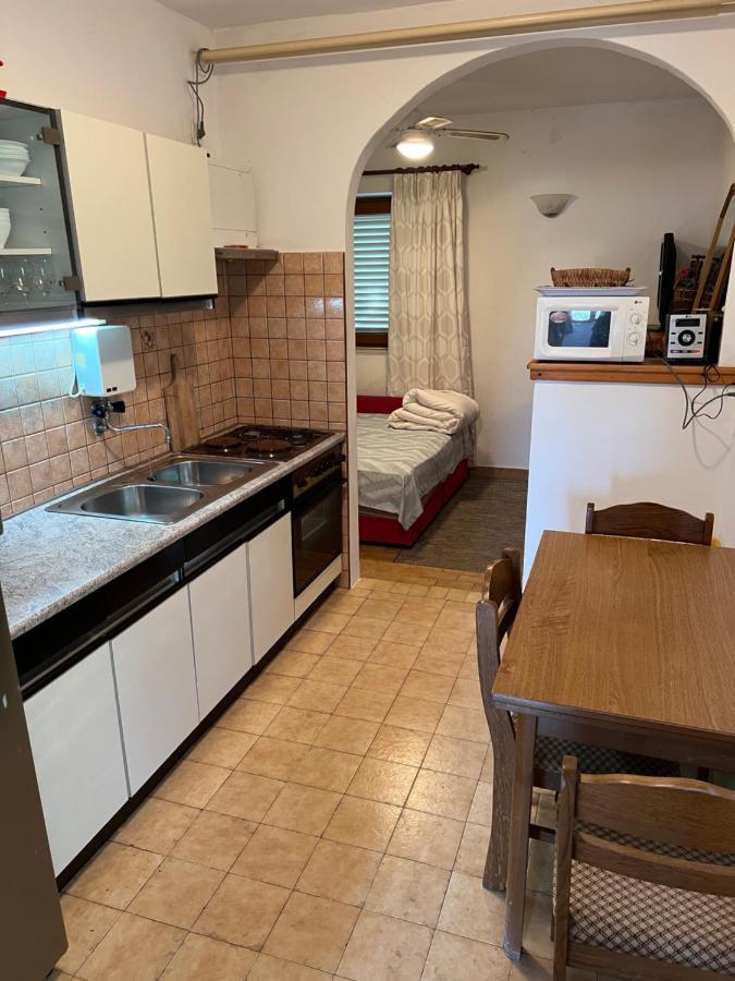 Apartmani Tonko Račišće Extérieur photo